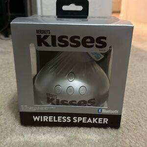 Hershey Kisses Bluetooth Portable Wireless Speaker Wide Capability NIB